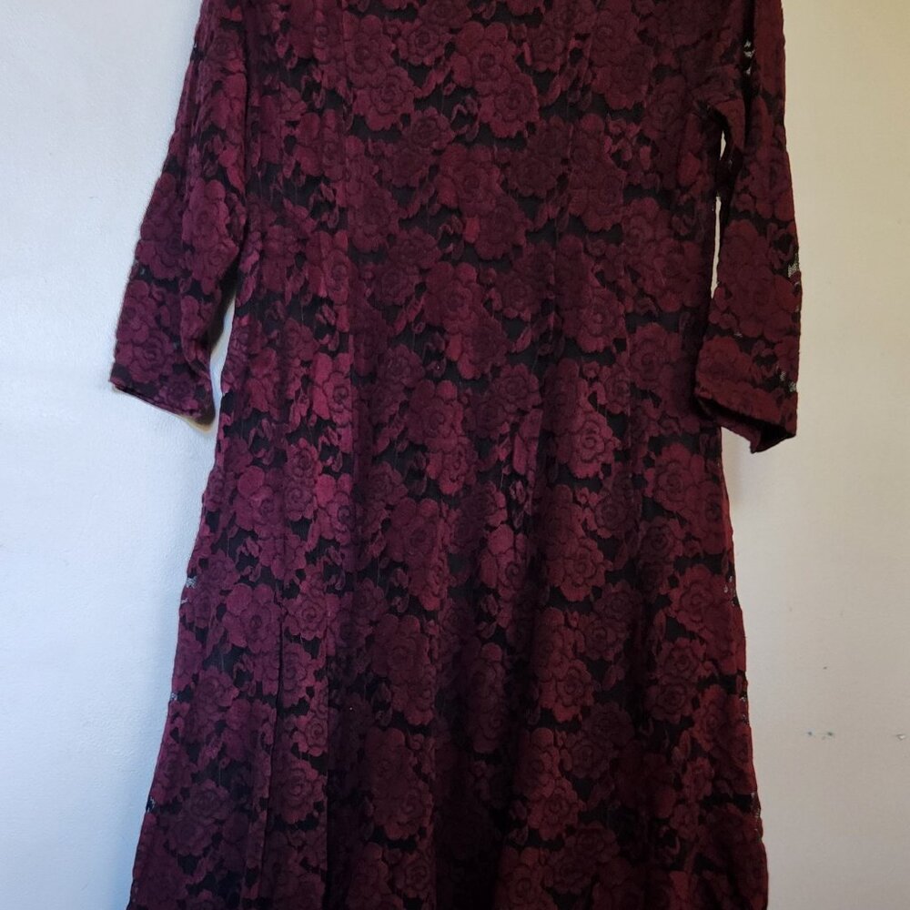 Romantic Lace Dark Red and Black Roses dress - Picture 11 of 13